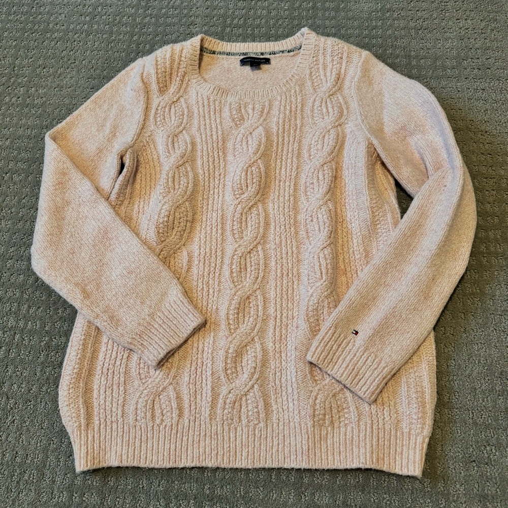 Tommy Hilfiger medium pink long sleeve sweater